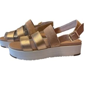 Women's Ugg Braelynn Platform Sandals Rose Gold Size 10